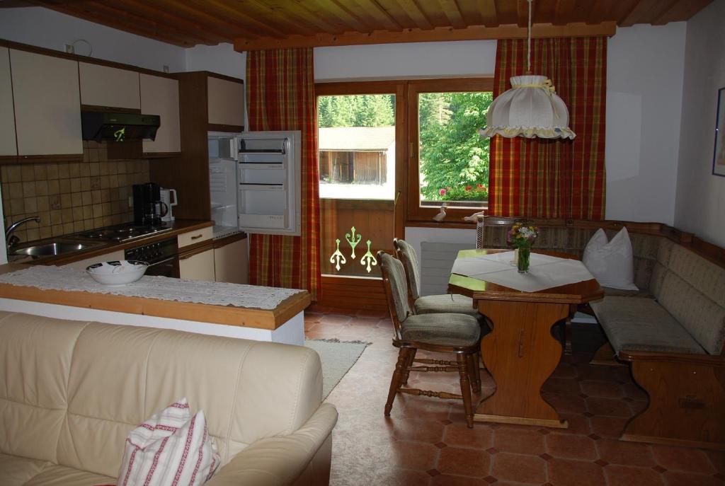 Rosumerhof Leutasch Room photo